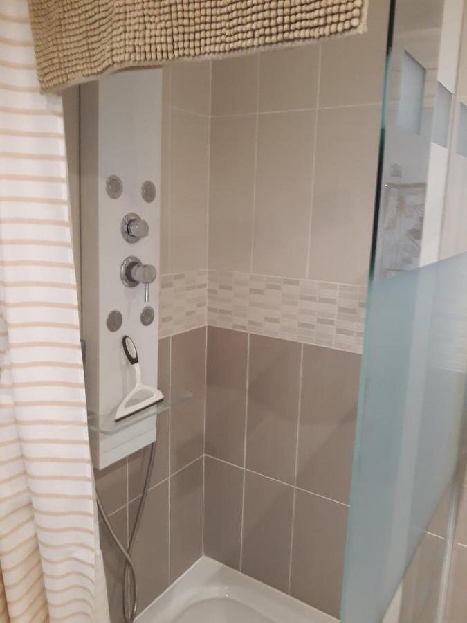 Romenay Aux Cadollines B&B 외부 사진
